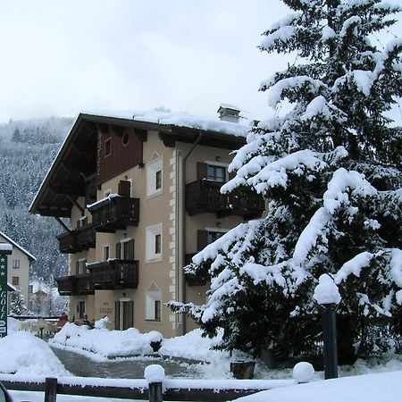 Alpi & Golf Hotel بورمْيو المظهر الخارجي الصورة